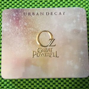 RARE Urban Decay Oz Glinda Palette